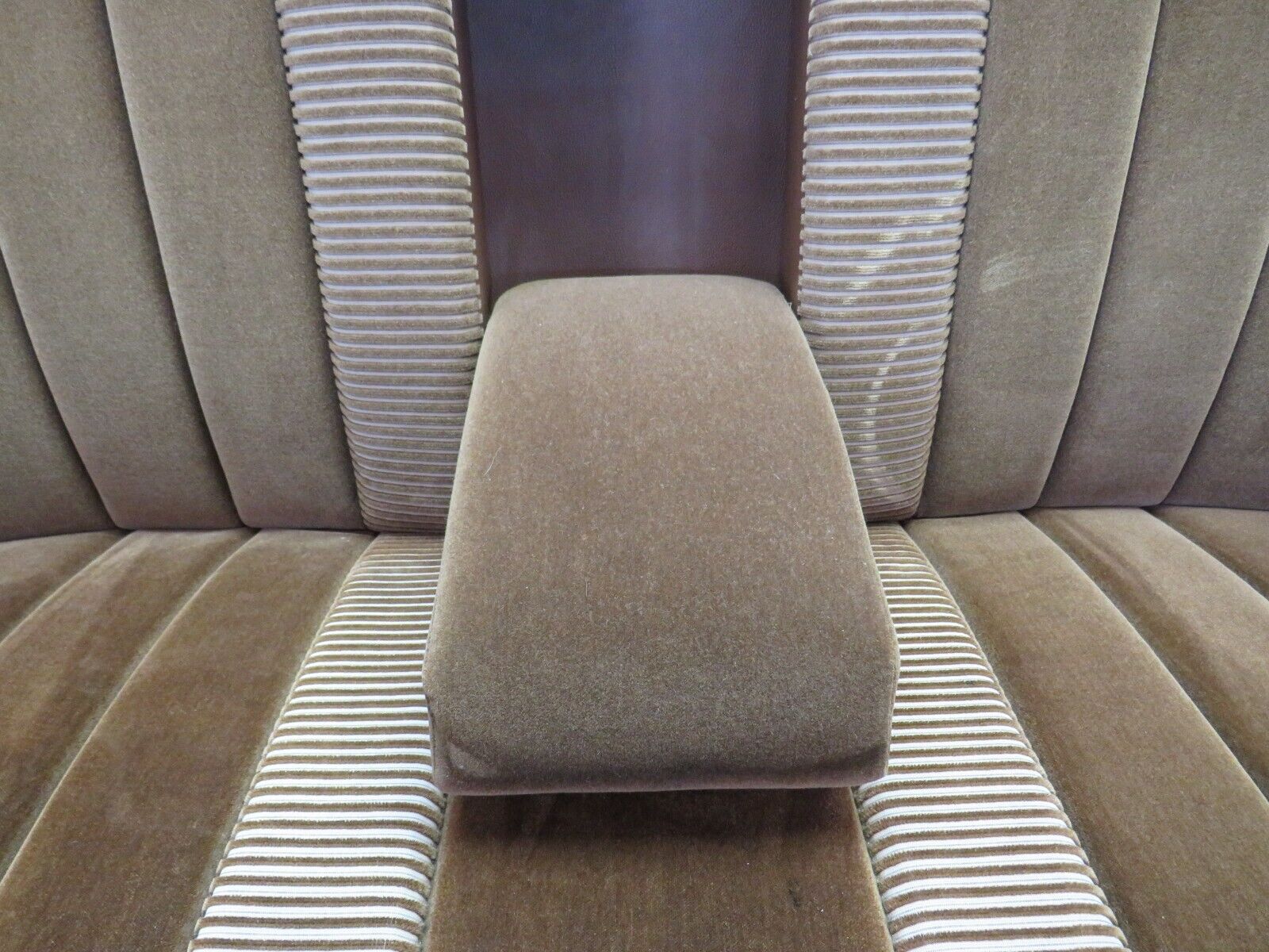 26230 Mercedes-Benz W116 450SE Rear Seat Brown