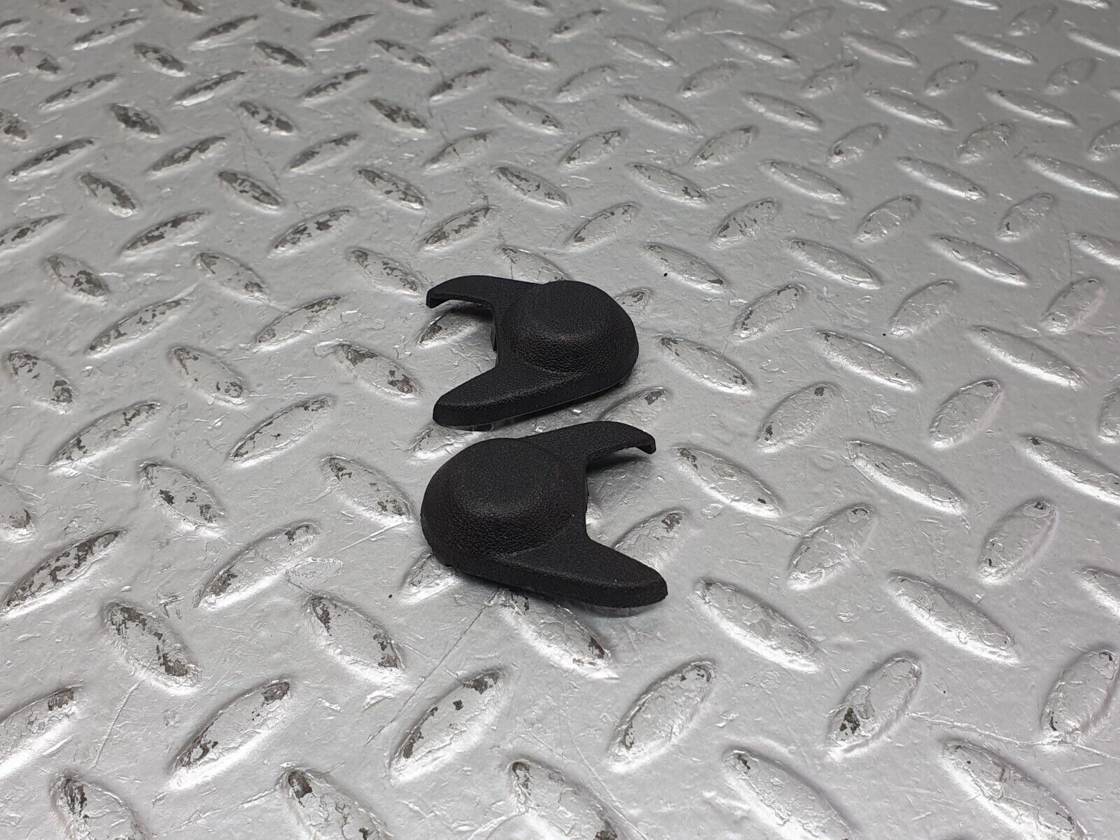 41252 Mercedes-Benz W126 300SE Seat Belt Cover Pair 1248680230