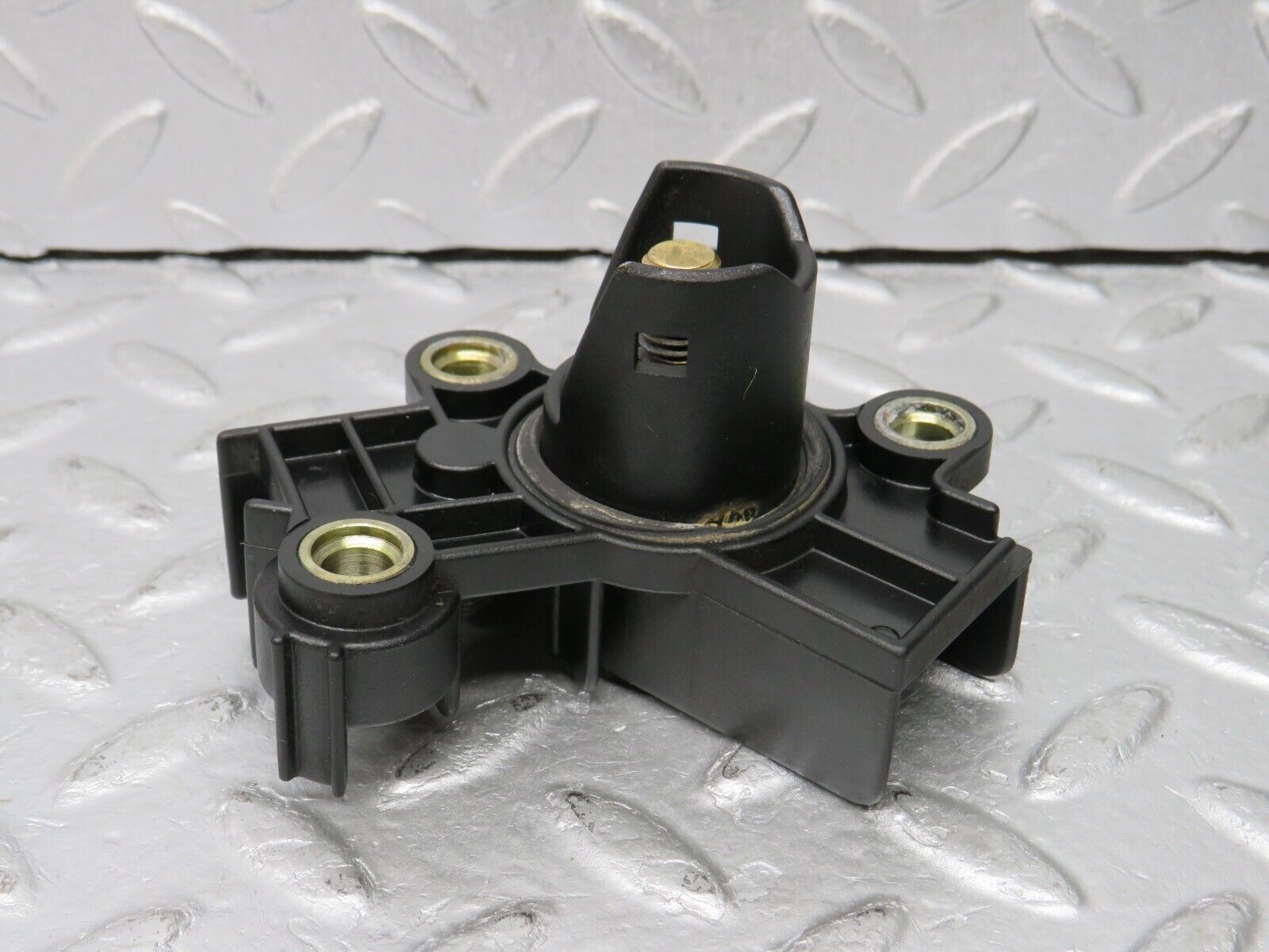 38391 Mercedes-Benz R129 280SL Coupe Positive Battery Cable Connector 1295460141