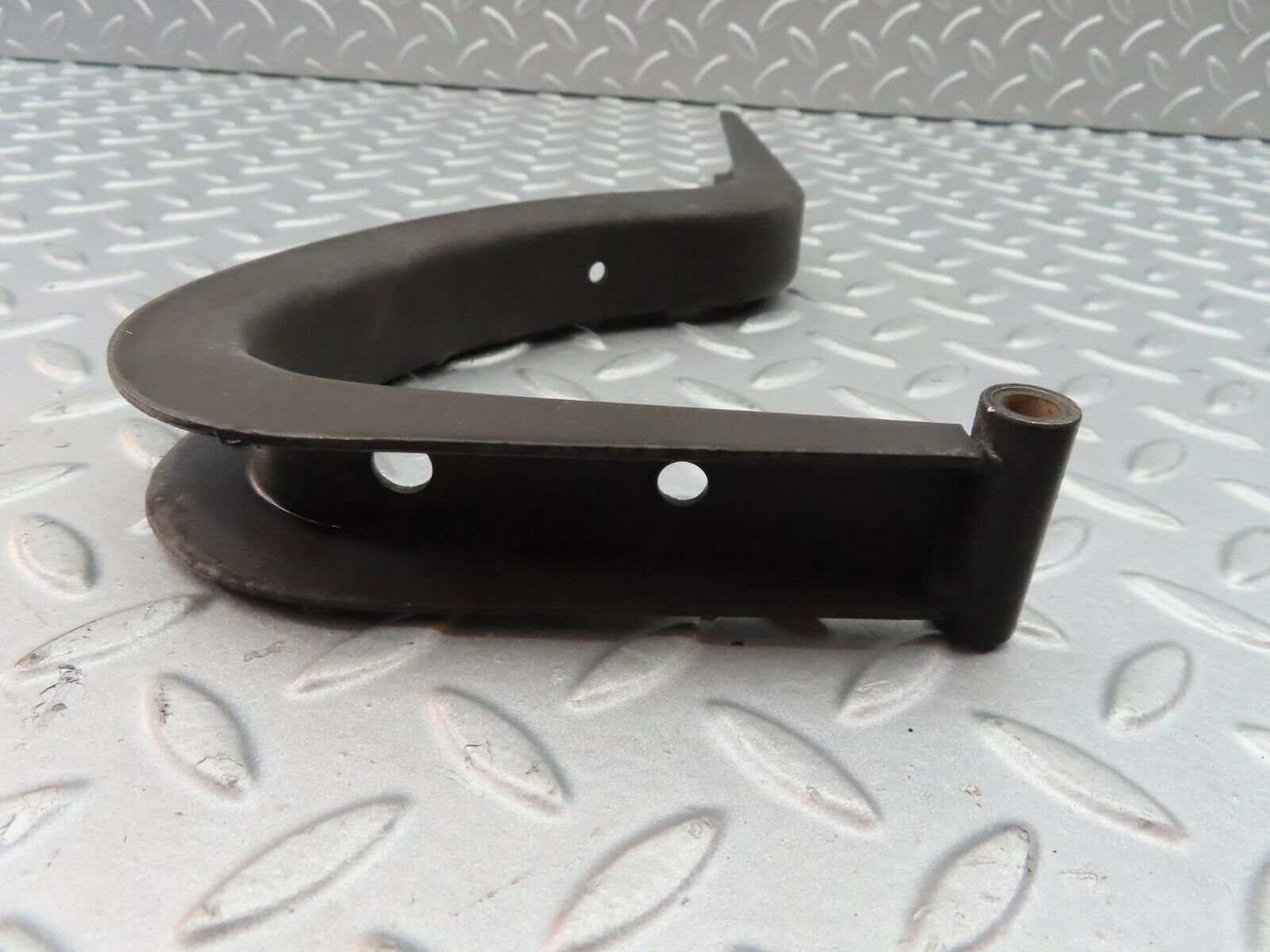 7199 Mercedes-Benz C107 350SLC Coupe Trunk Lid Hinge Right Side