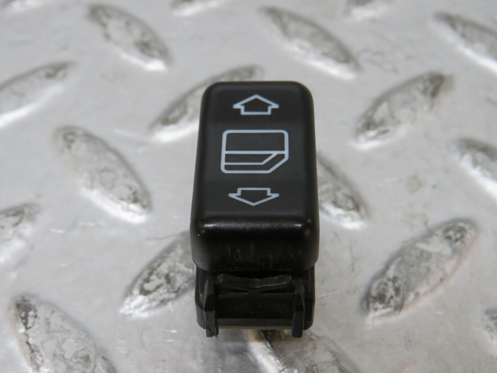 26411 Mercedes-Benz C124 220CE Electric Window Switch Left 1248209310