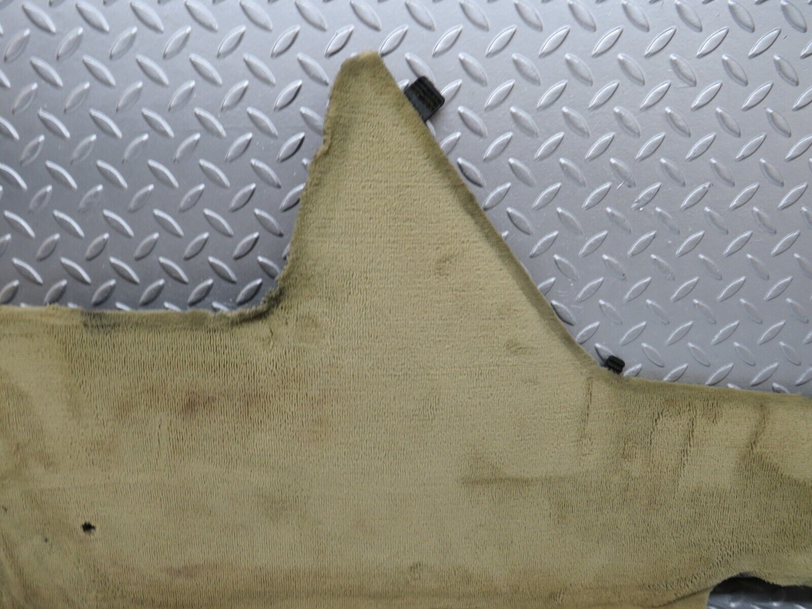 37075 Mercedes-Benz C126 420SEC Coupe Centre Console Carpet Left 1266831525