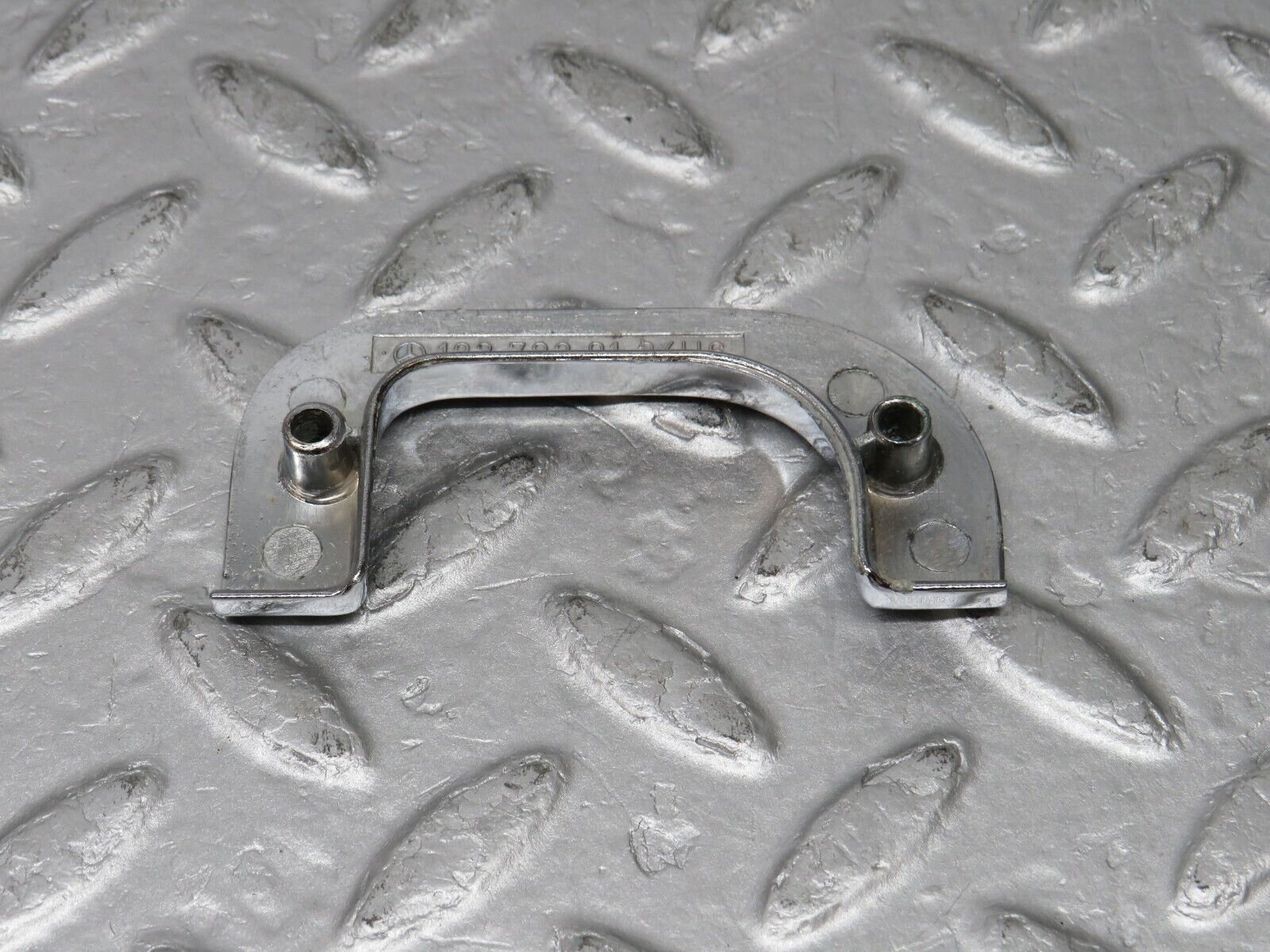 36092 Mercedes-Benz W126 420SE Interior Chrome Door Latch Left 1237230124