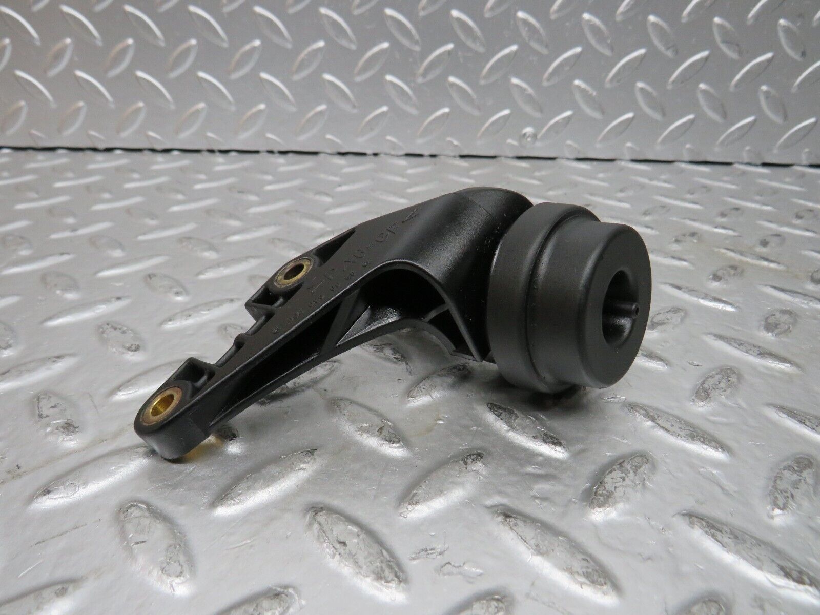 27606 Mercedes-Benz S124 300TE Wagon Throttle Body Vacuum Valve 6040900066