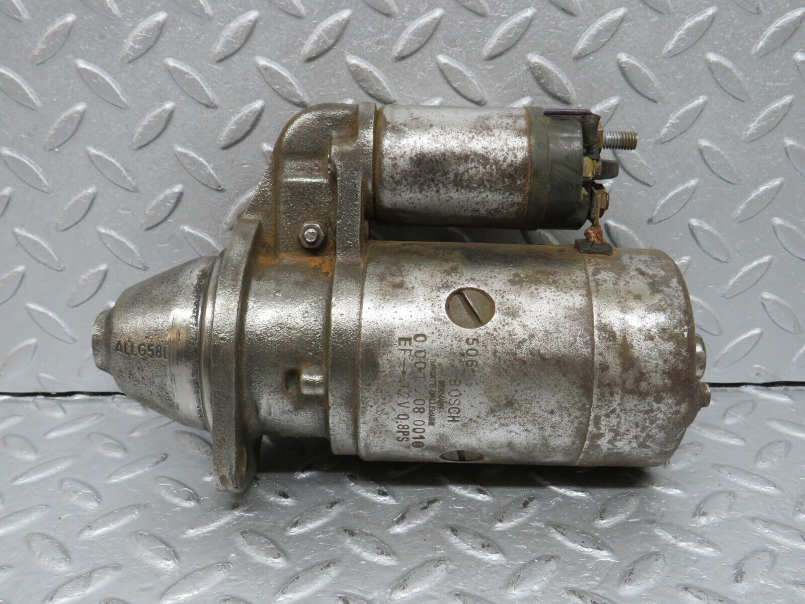 40228 Mercedes-Benz W110 230 Starter Motor Bosch 0001208001 0331302003