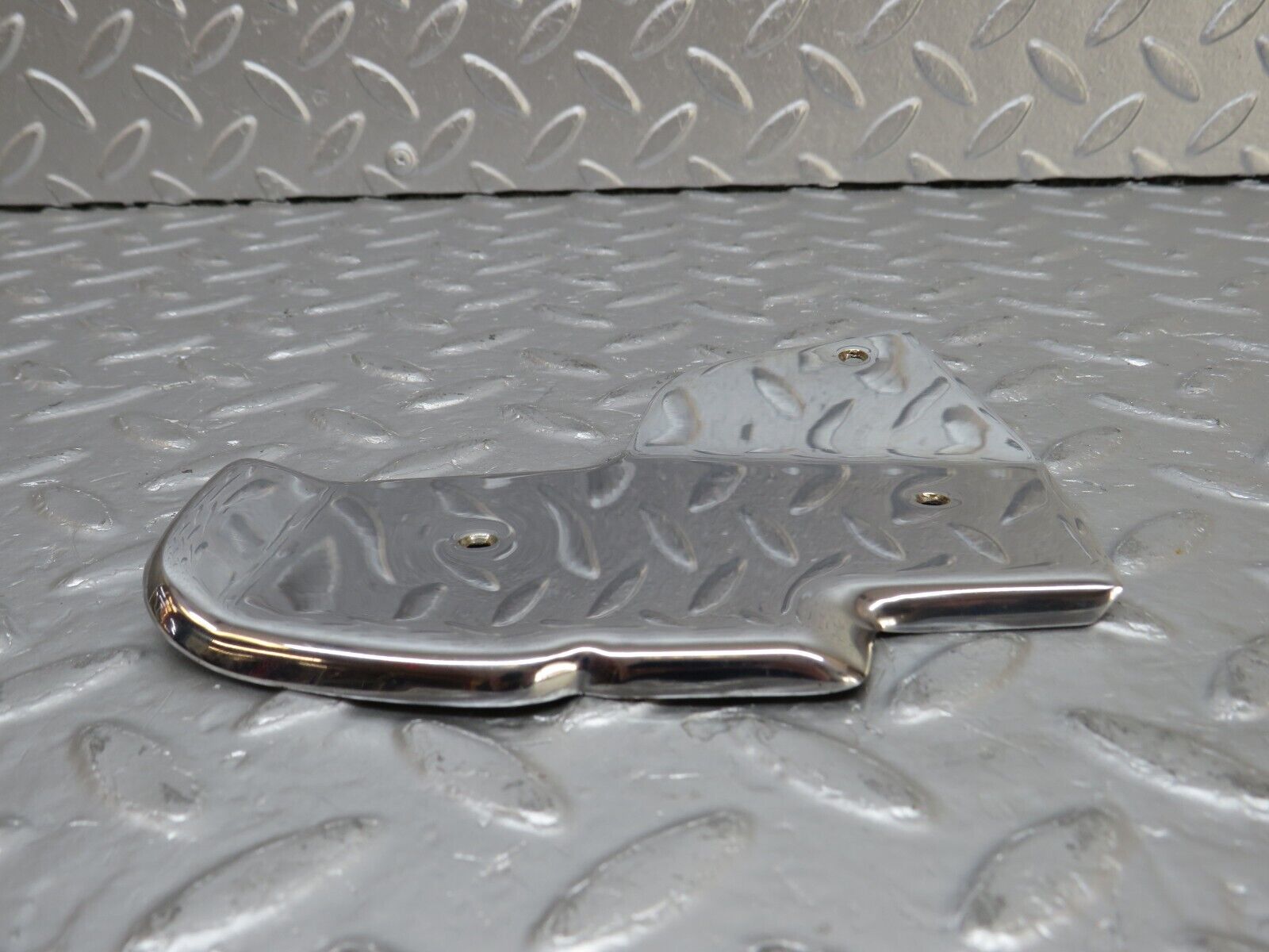 34313 Mercedes-Benz C126 380SEC Coupe Door Chrome Cover Right Side