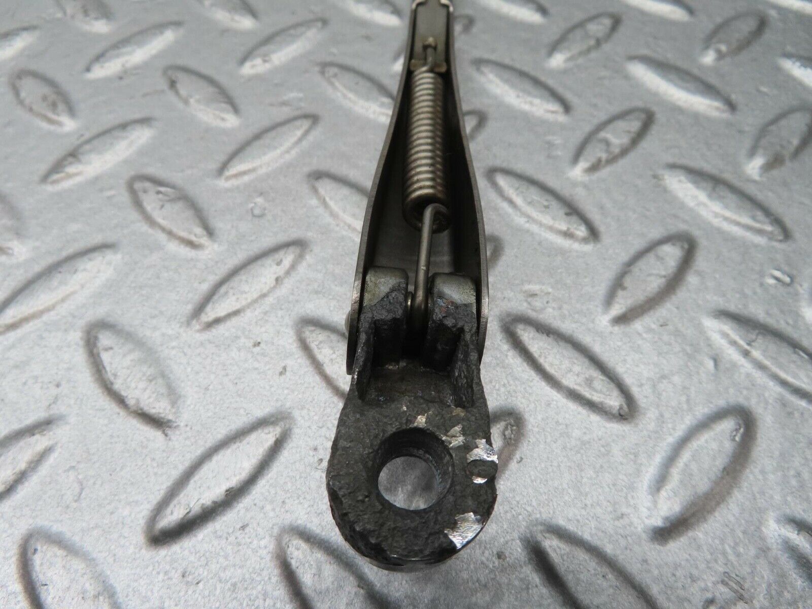 13114 Mercedes-Benz W111 220S Wiper Arm Right Side