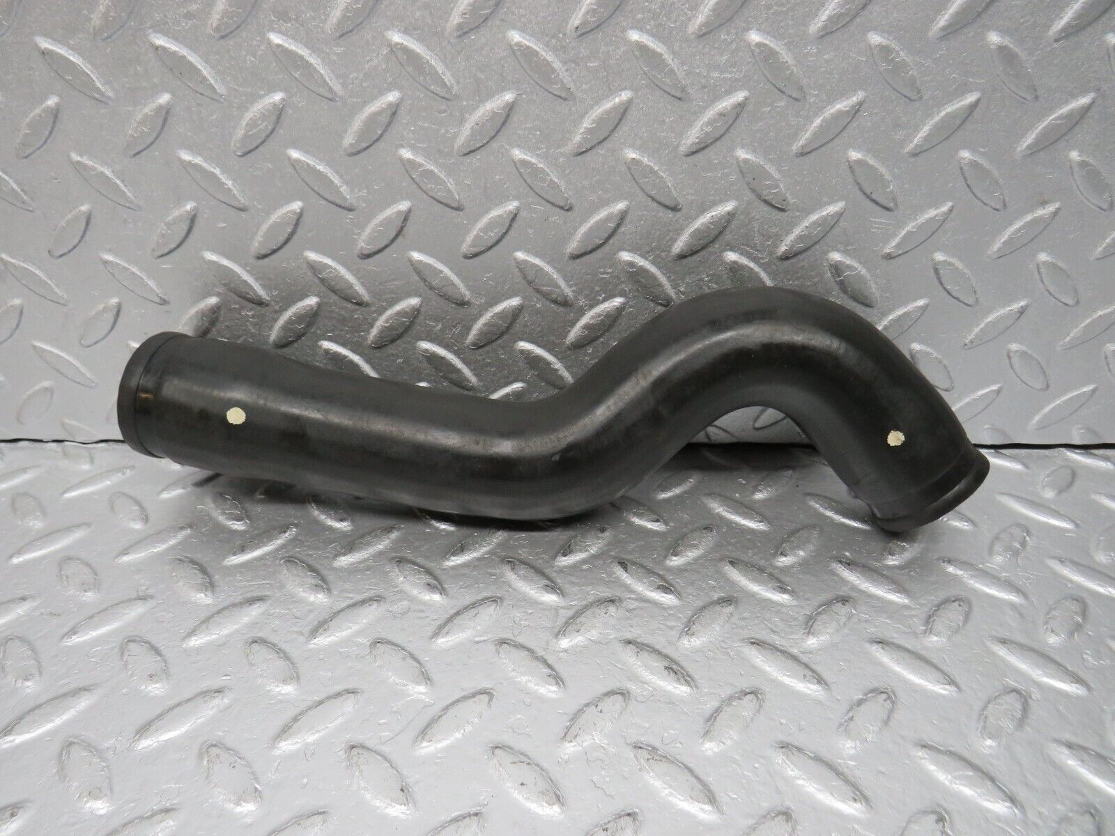 39589 Mercedes-Benz R129 320SL Coupe Radiator Upper Hose Pipe 1295012382