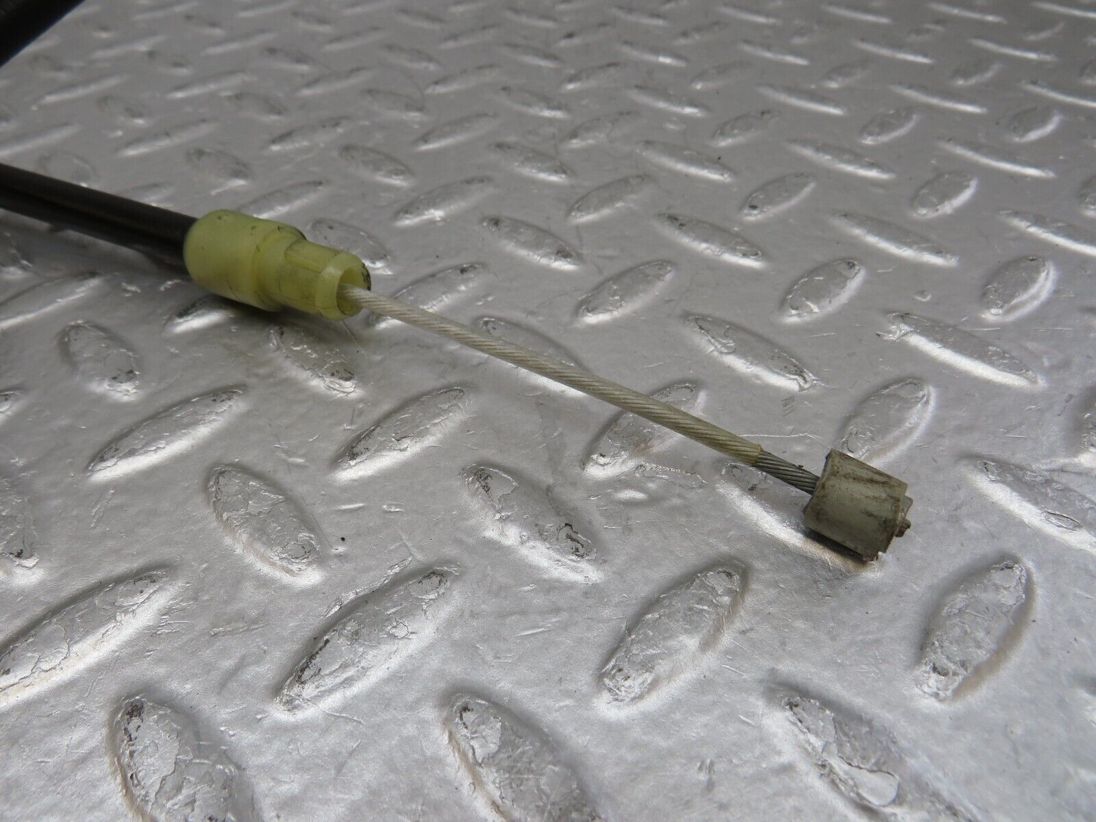 35011 Mercedes-Benz W210 320E Handbrake Cable 2104201985