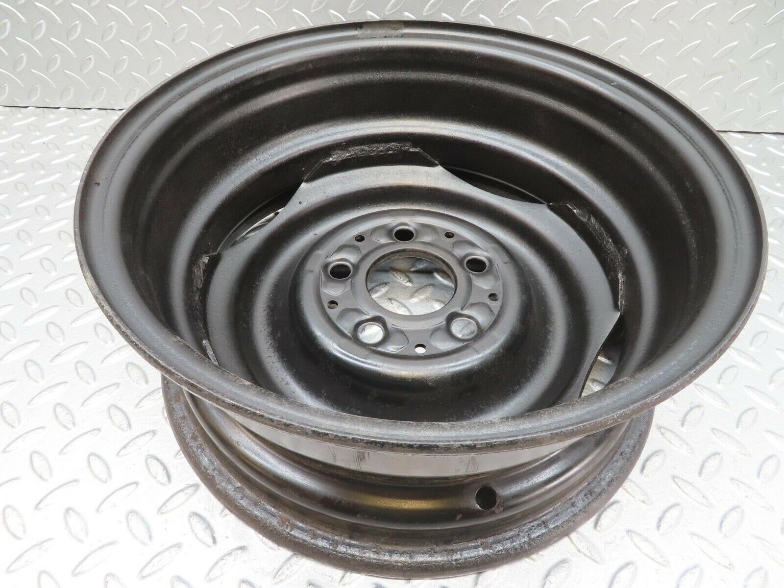 13228 Mercedes-Benz Steel Wheel 5.5Jx14H2 ET30 5x112 1234000302