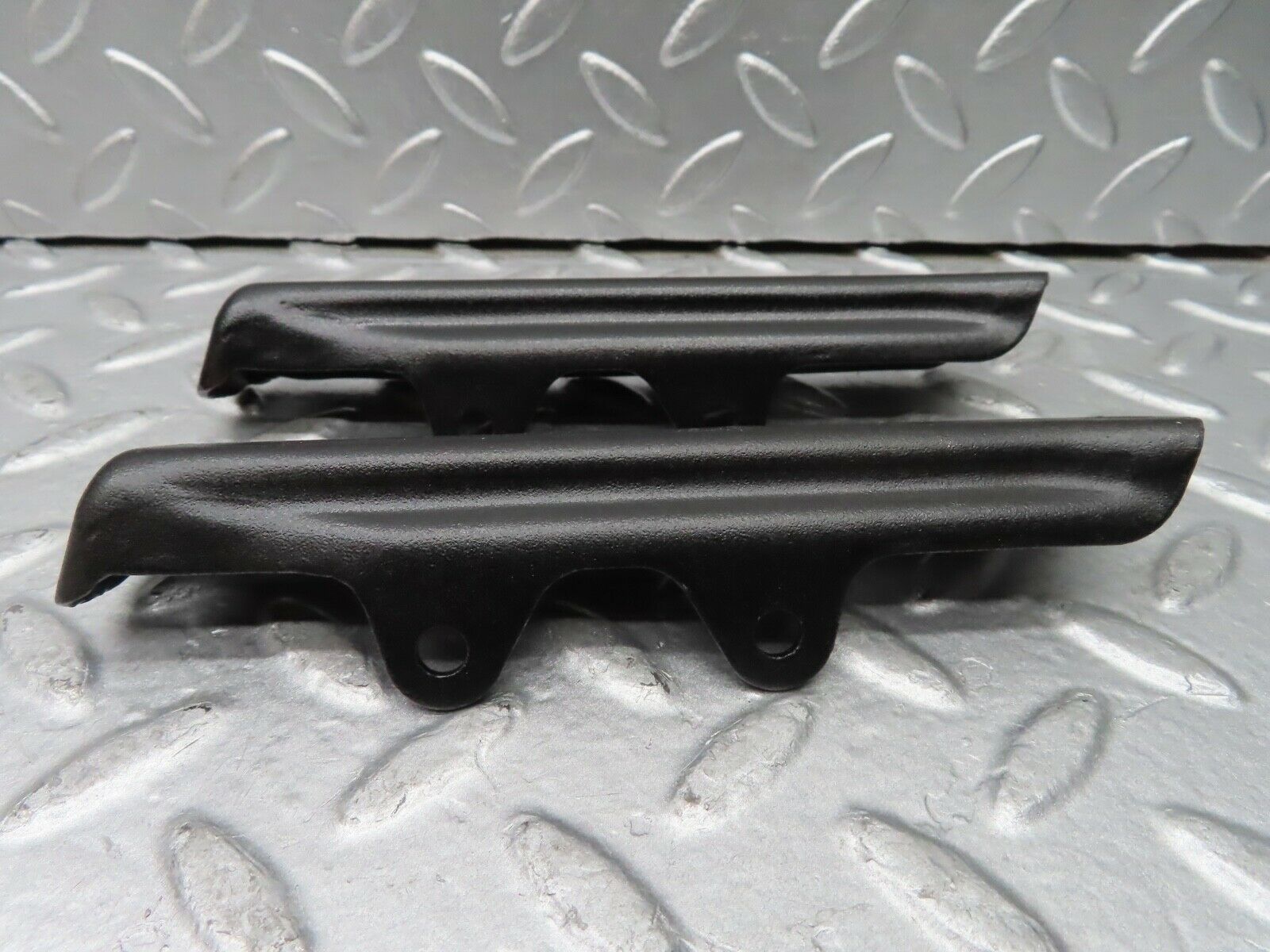 20027 Mercedes-Benz R129 300SL Coupe Air Intake Manifold Bracket