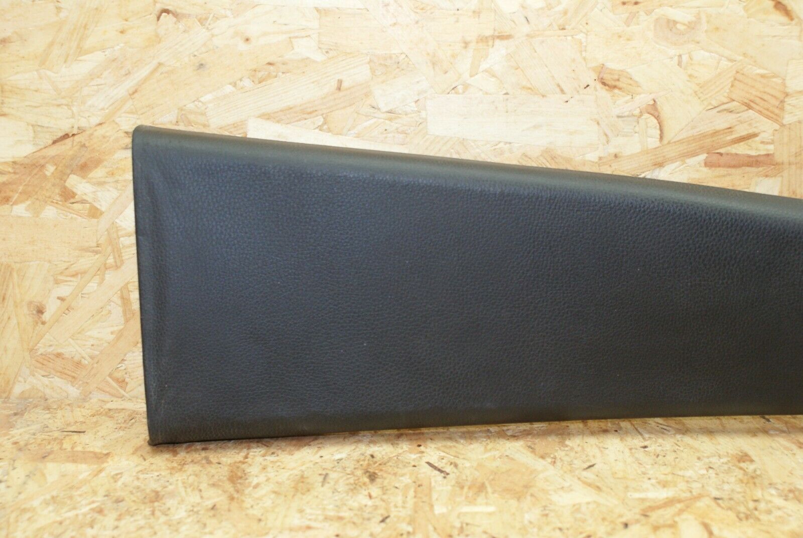 2285 Mercedes-Benz W123 280E B Pillar Trim Panel Left Side Black