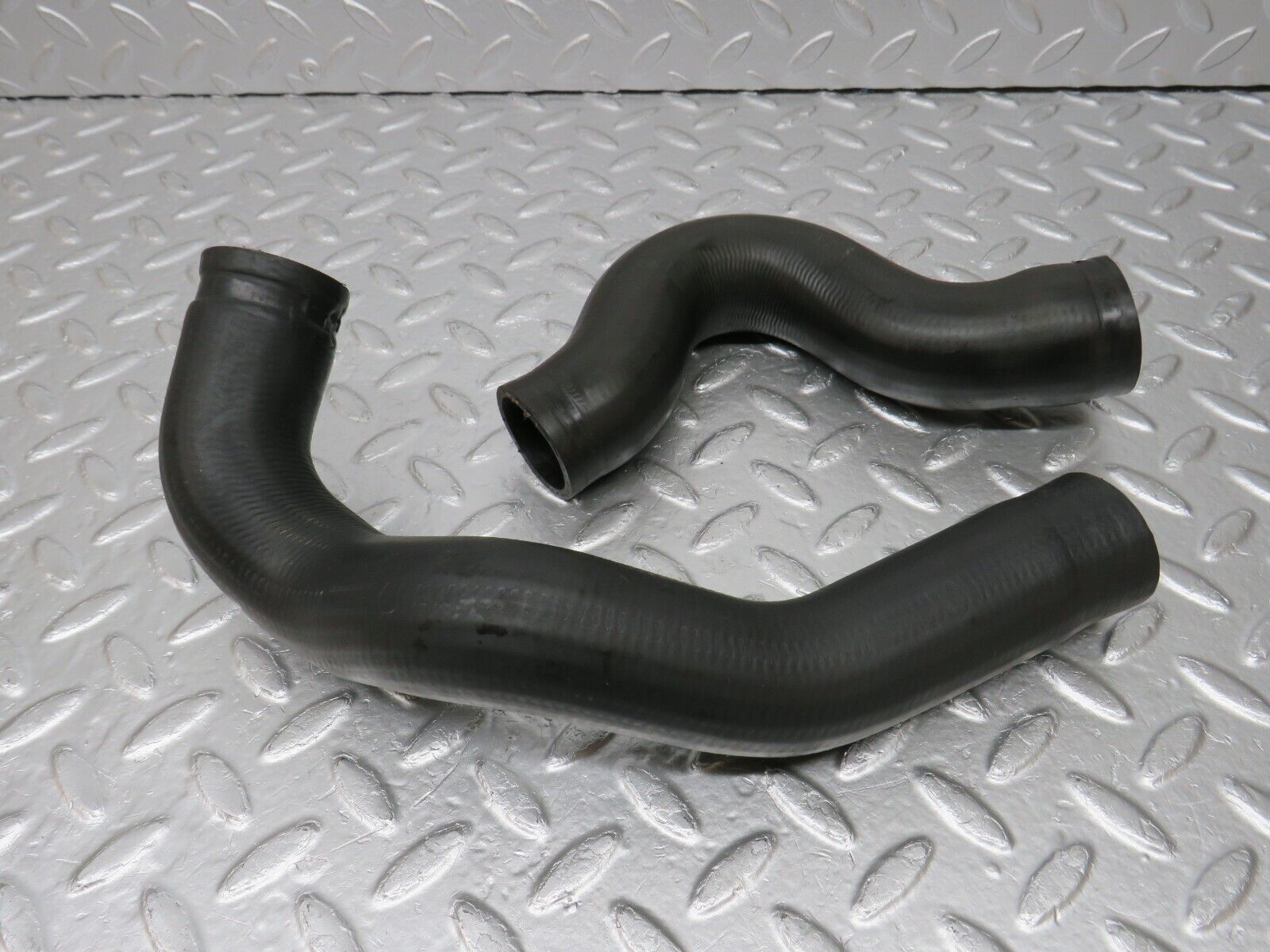 34090 Mercedes-Benz W124 260E Coolant Hose Hose Pipe 2x 1245013382 1245019482