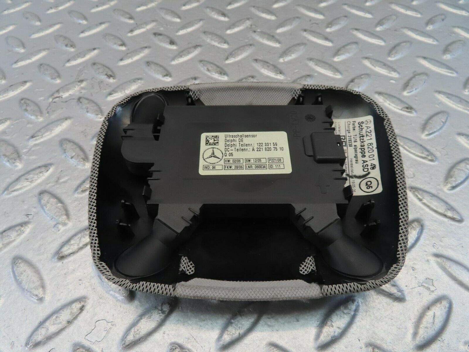 11131 Mercedes-Benz W221 S320 Interior Motion Sensor 2218207510