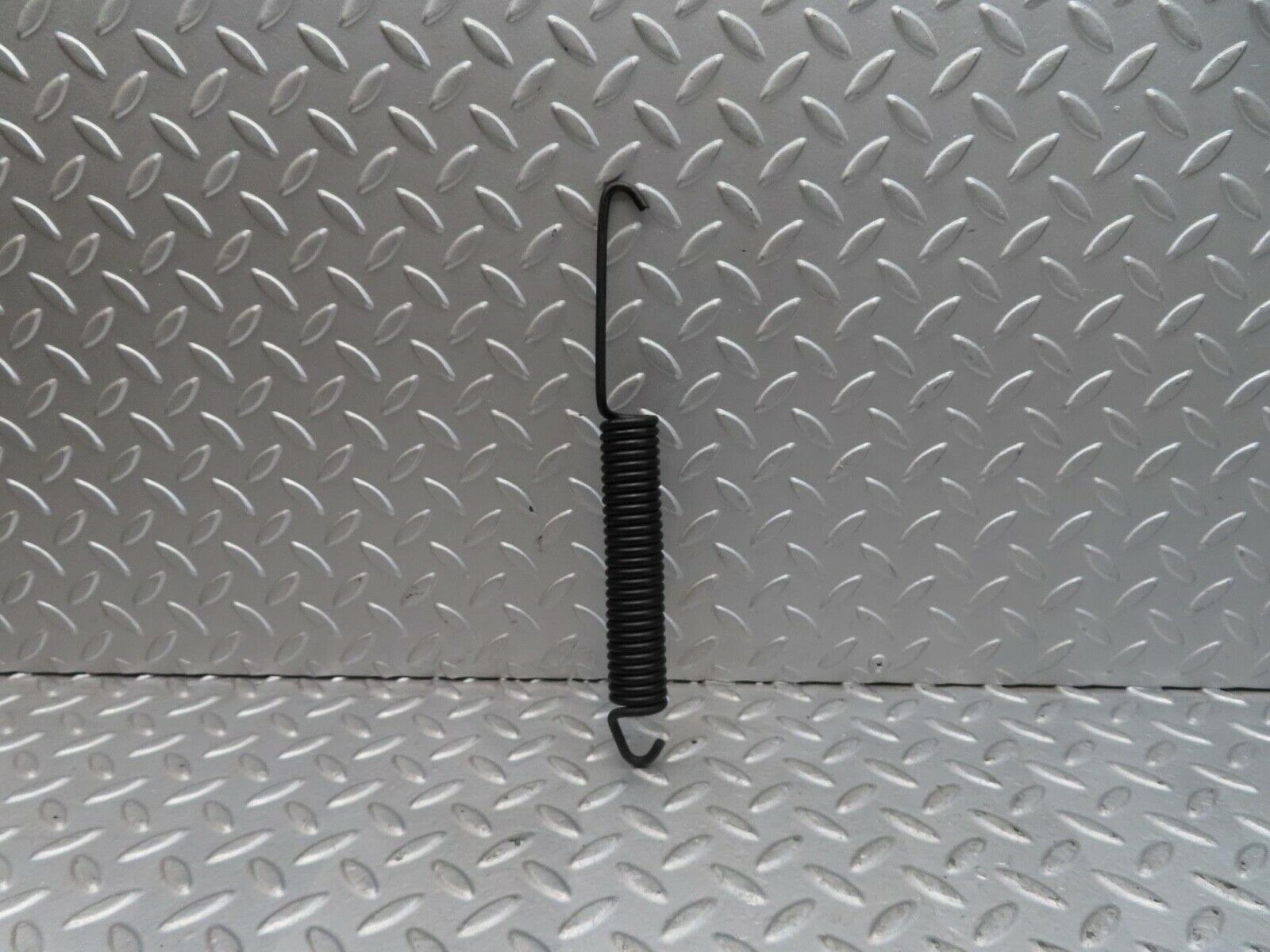 12680 Mercedes-Benz W108 280SE 3.5 Bonnet Hinge Spring