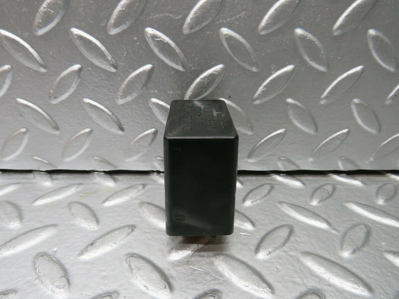 22698 Mercedes-Benz C107 450SLC Coupe Wiper Control Relay 1238210063