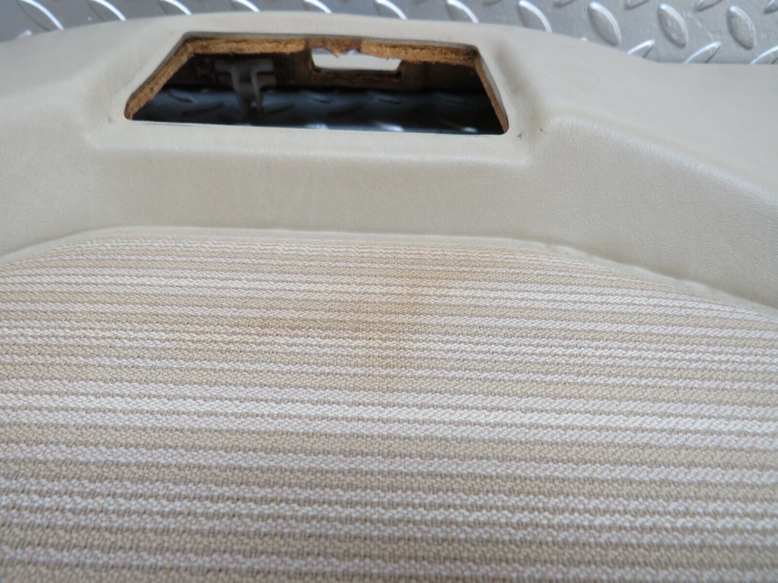 29250 Mercedes-Benz W124 230E Rear Left Door Card Beige 1247370170