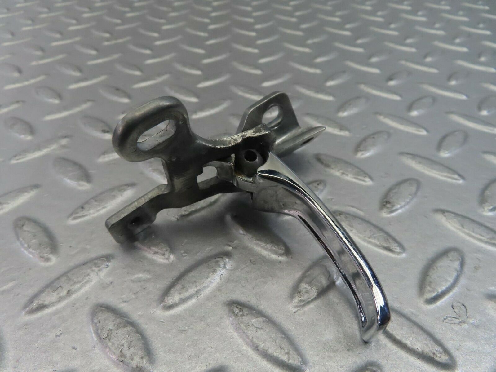 10112 Mercedes-Benz C123 230CE Coupe Left Interior Door Handle 1237600161