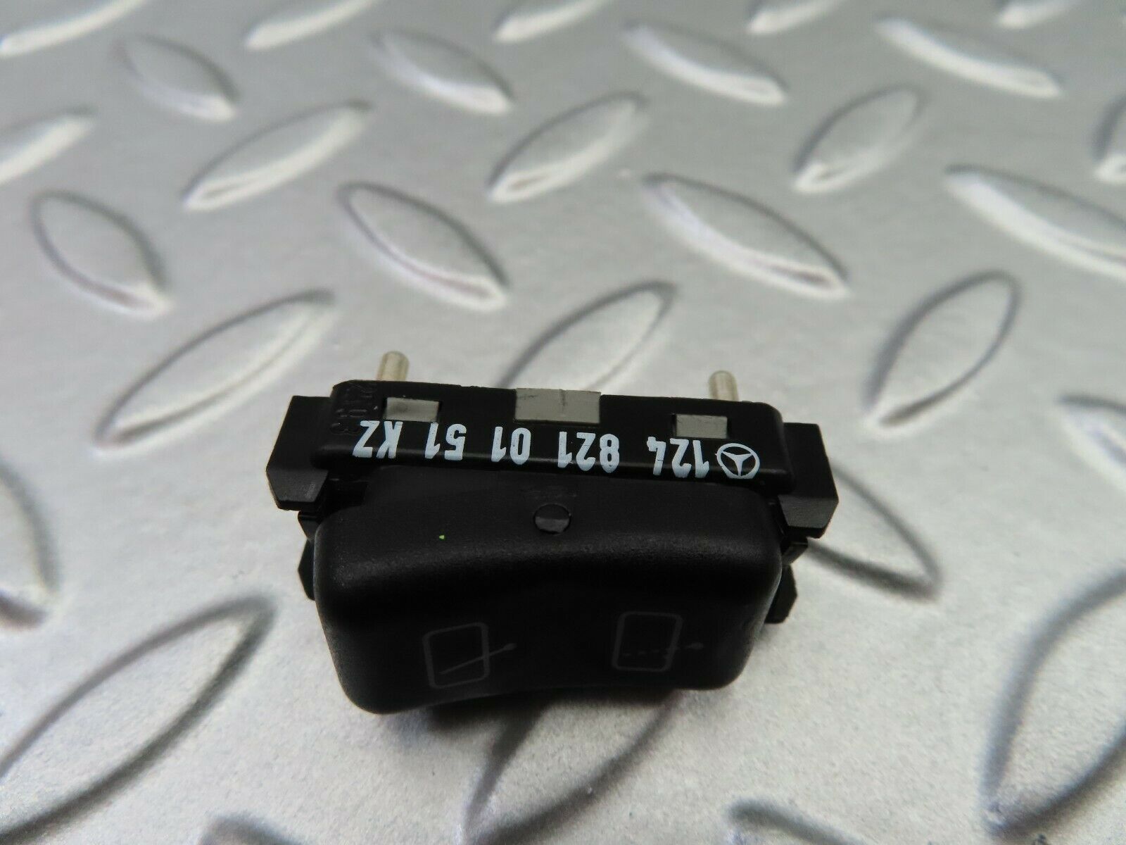 6469 Mercedes-Benz S124 E220 Wagon Windscreen Wiper Switch 1248210151