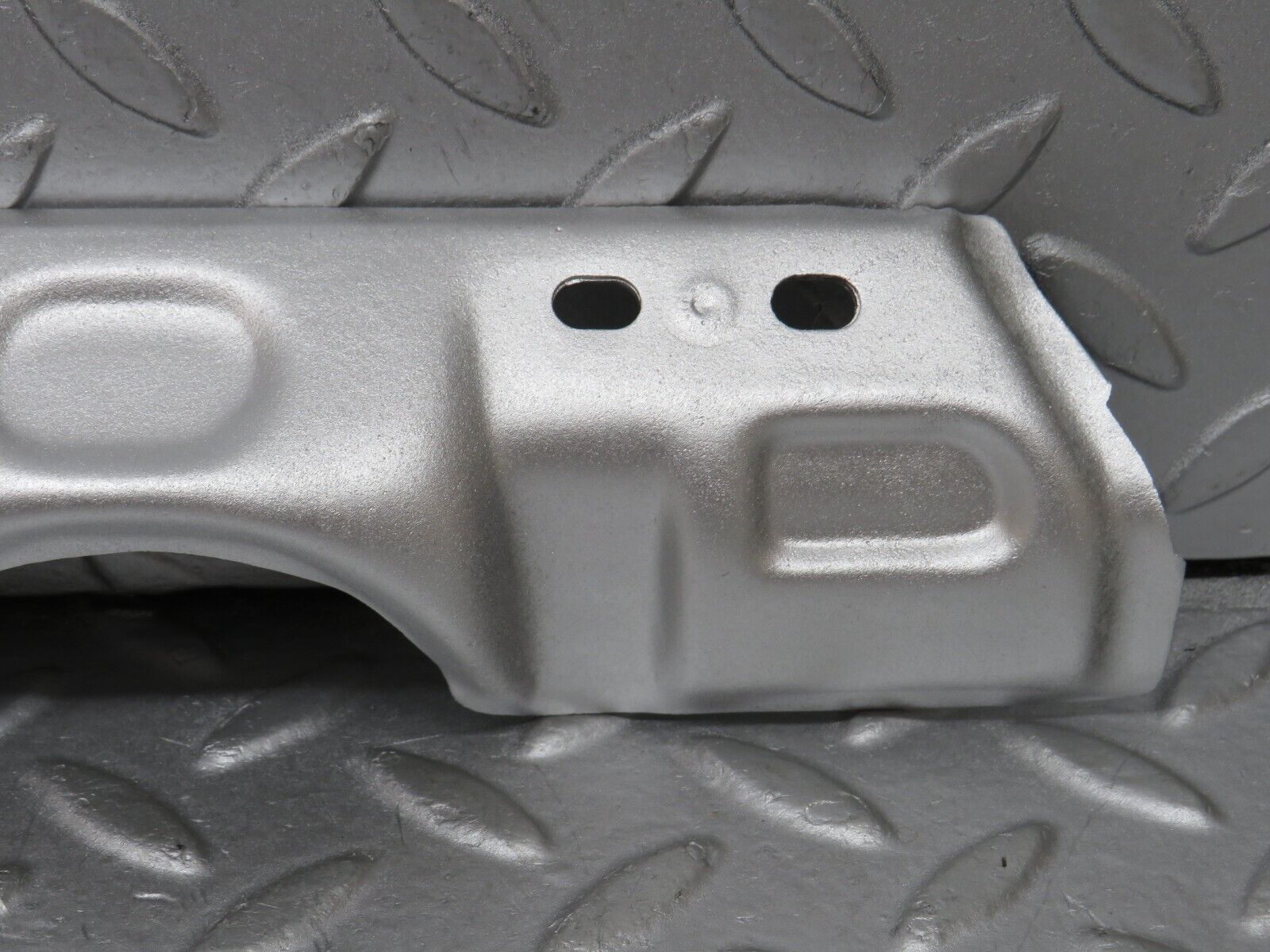 36346 Mercedes-Benz W126 420SE Exhaust Manifold Heat Shield