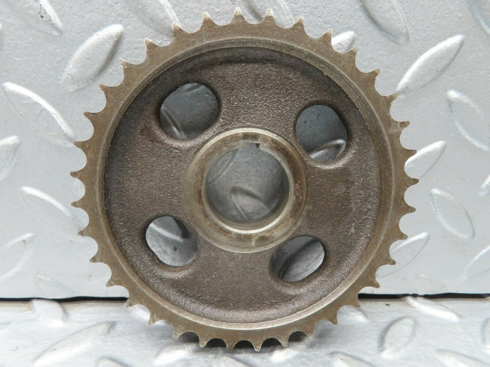 16693 Mercedes-Benz C107 380SLC Camshaft Timing Gear 1160520601