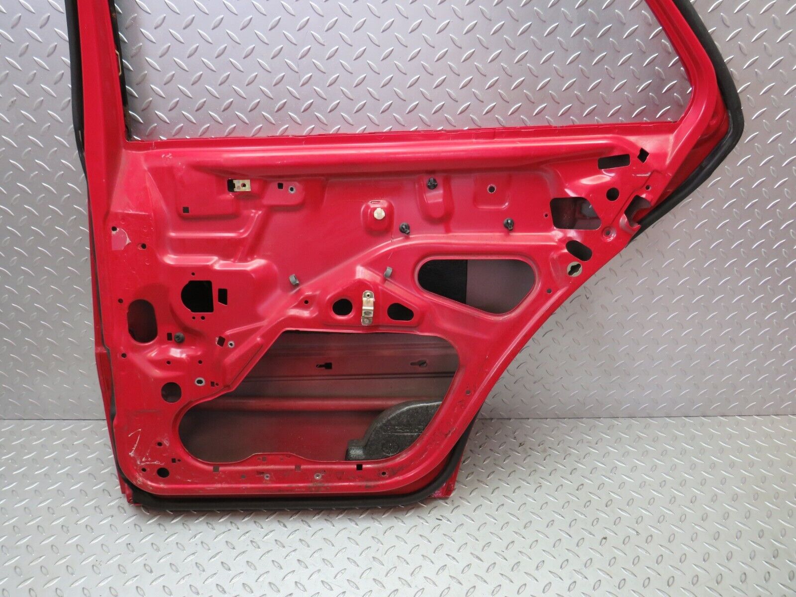 33359 Mercedes-Benz W202 C180 Rear Right Door