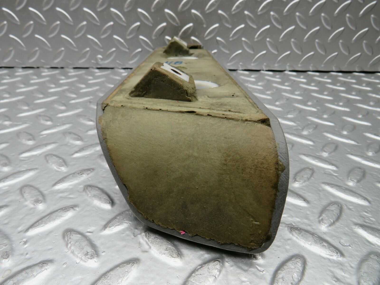 22525 Mercedes-Benz C124 E220 Coupe Rear Left Side Arm Rest Grey