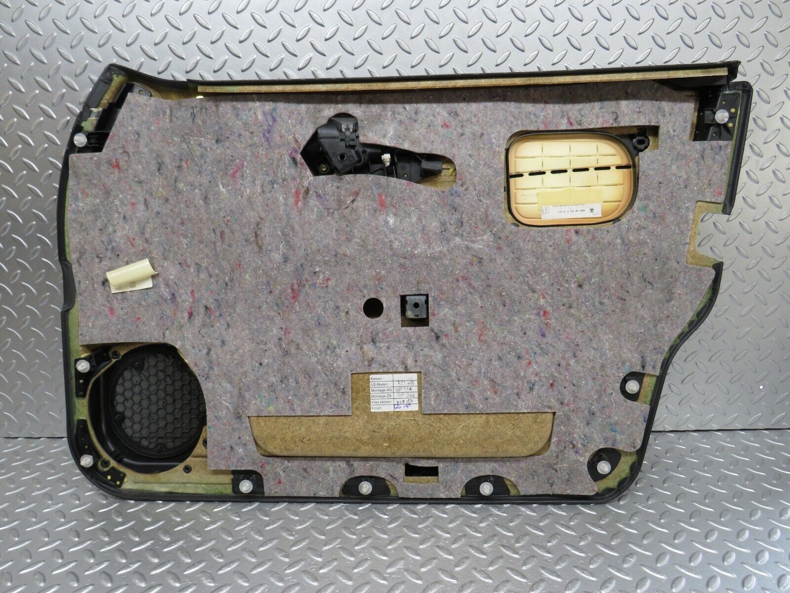 34731 Mercedes-Benz W210 320E Front Left Door Card 2107201551