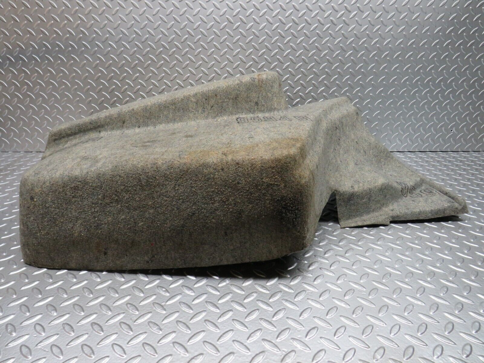 29230 Mercedes-Benz W124 230E Trunk Panel Cover Right