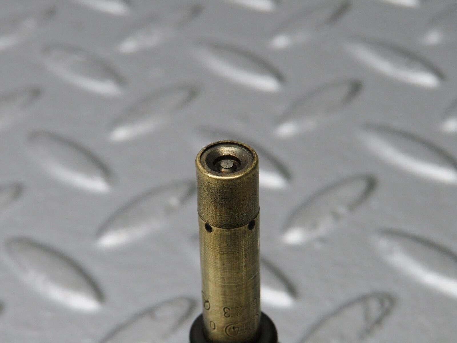 38905 Mercedes-Benz W201 190E 2.6L Fuel Injector Bosch 0000785623 0437502047