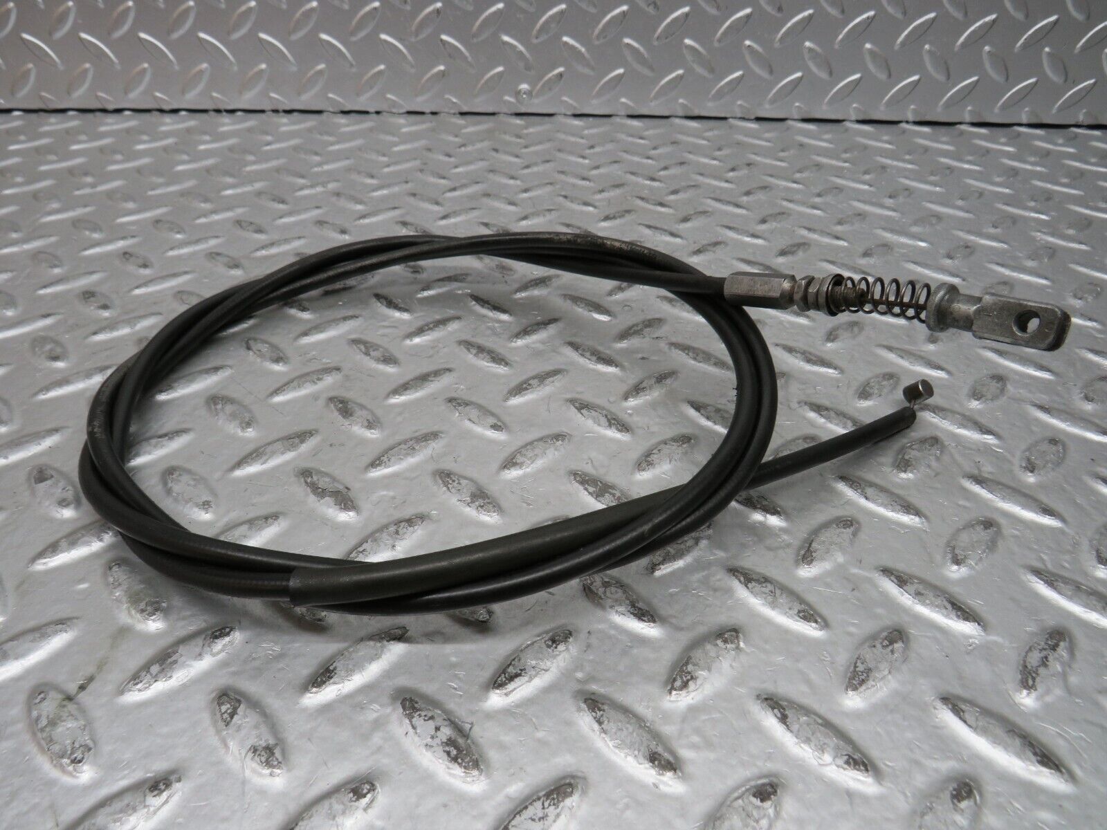 28520 Mercedes-Benz S123 240D Wagon Bonnet Release Cable