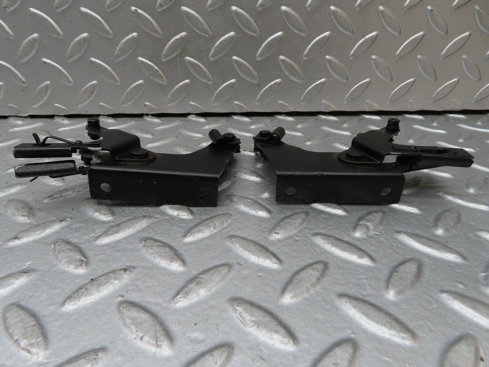 18959 Mercedes-Benz W121 190b Ponton Heater Control Lever Pair