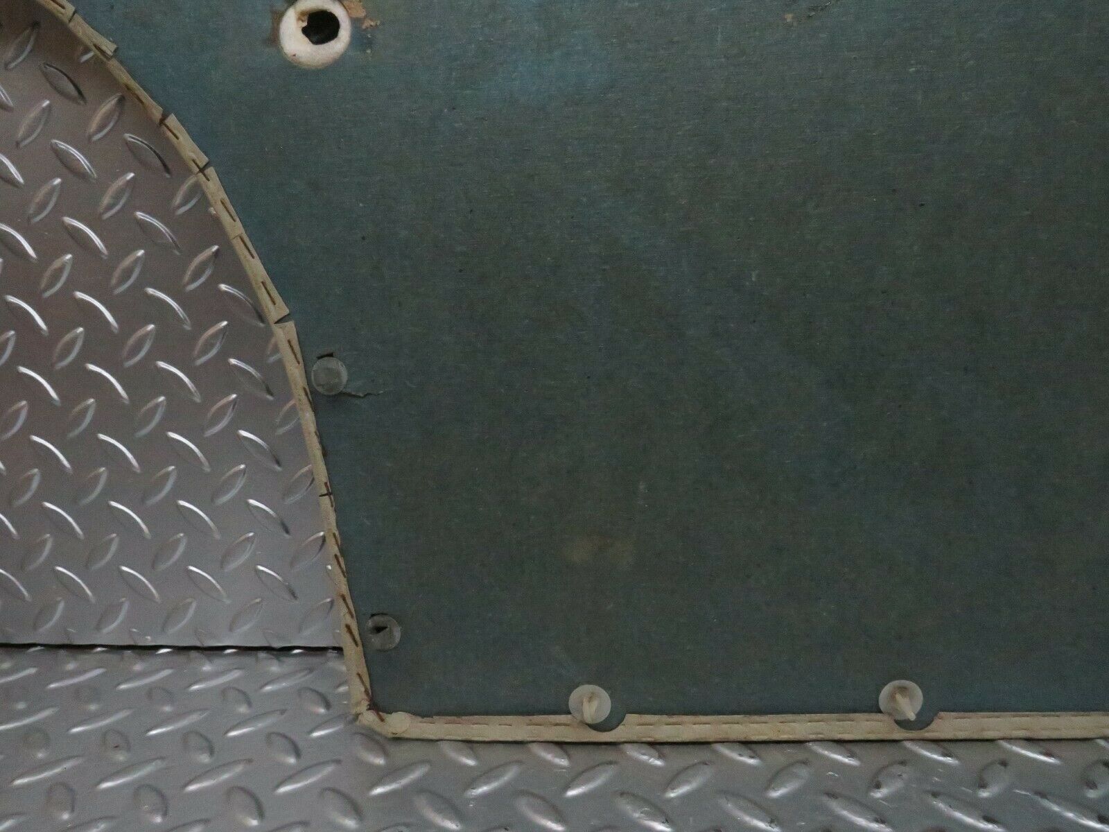 23490 Mercedes-Benz W114 280E Rear Right Door Card Cream