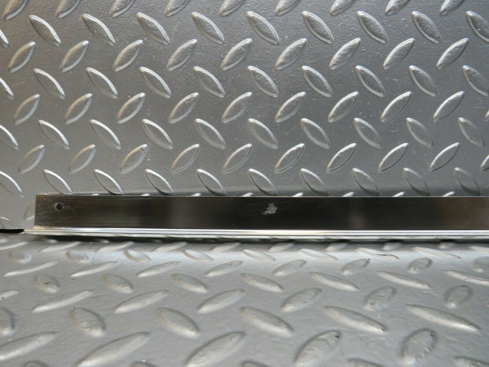 23368 Mercedes-Benz W116 350SE Roof Chrome Trim Left Side