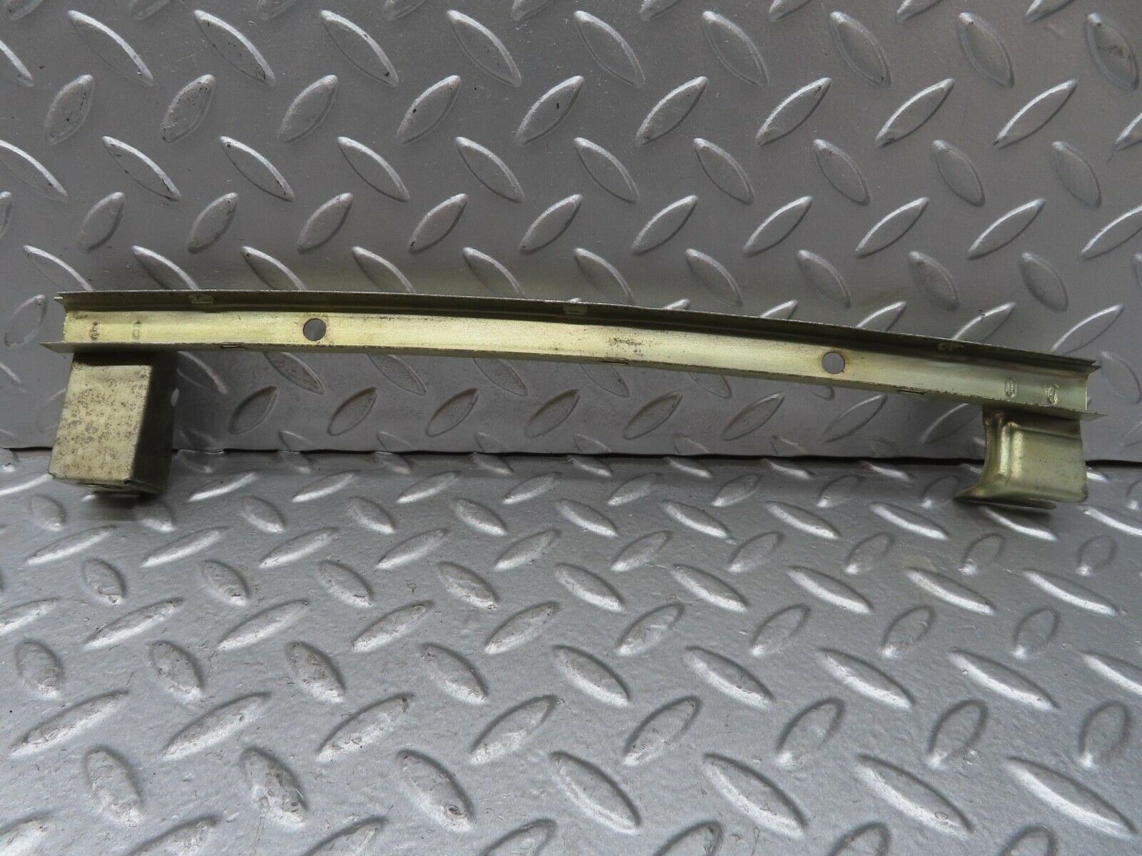 13635 Mercedes-Benz W123 200 Rear Left Window Channel