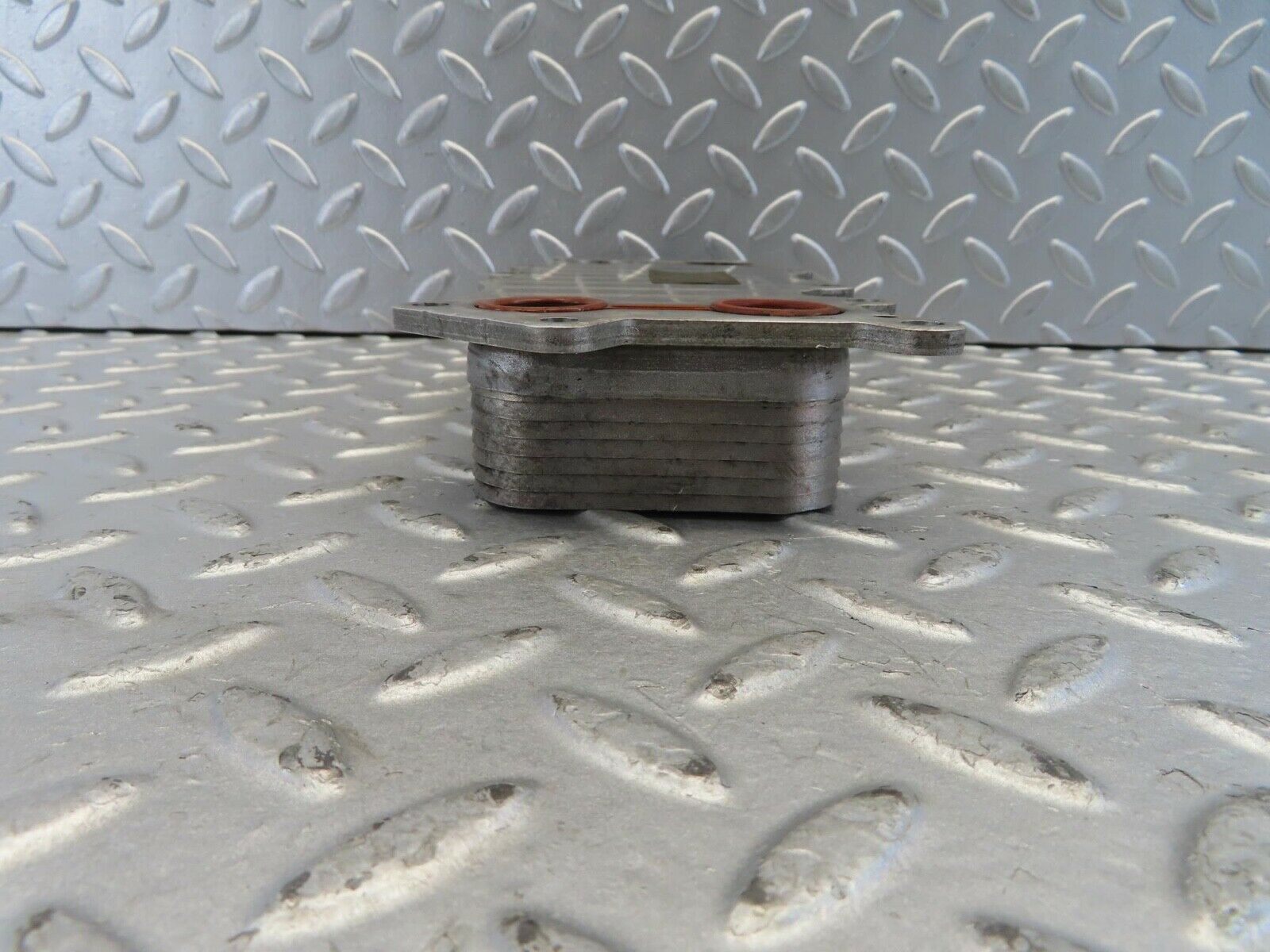 11251 Mercedes-Benz W221 S320 Oil Cooler 6421800165