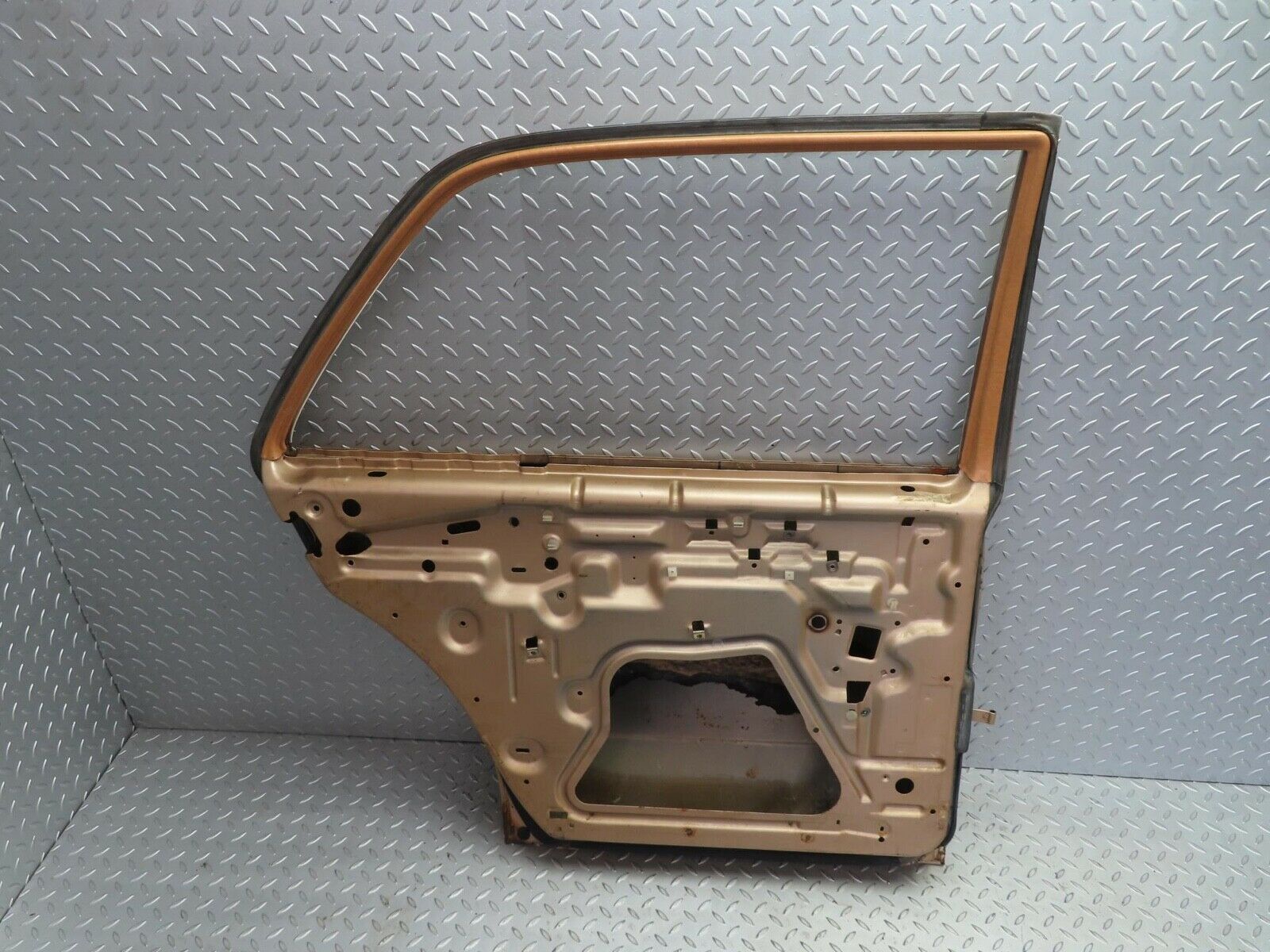 15814 Mercedes-Benz W123 280E Rear Left Door