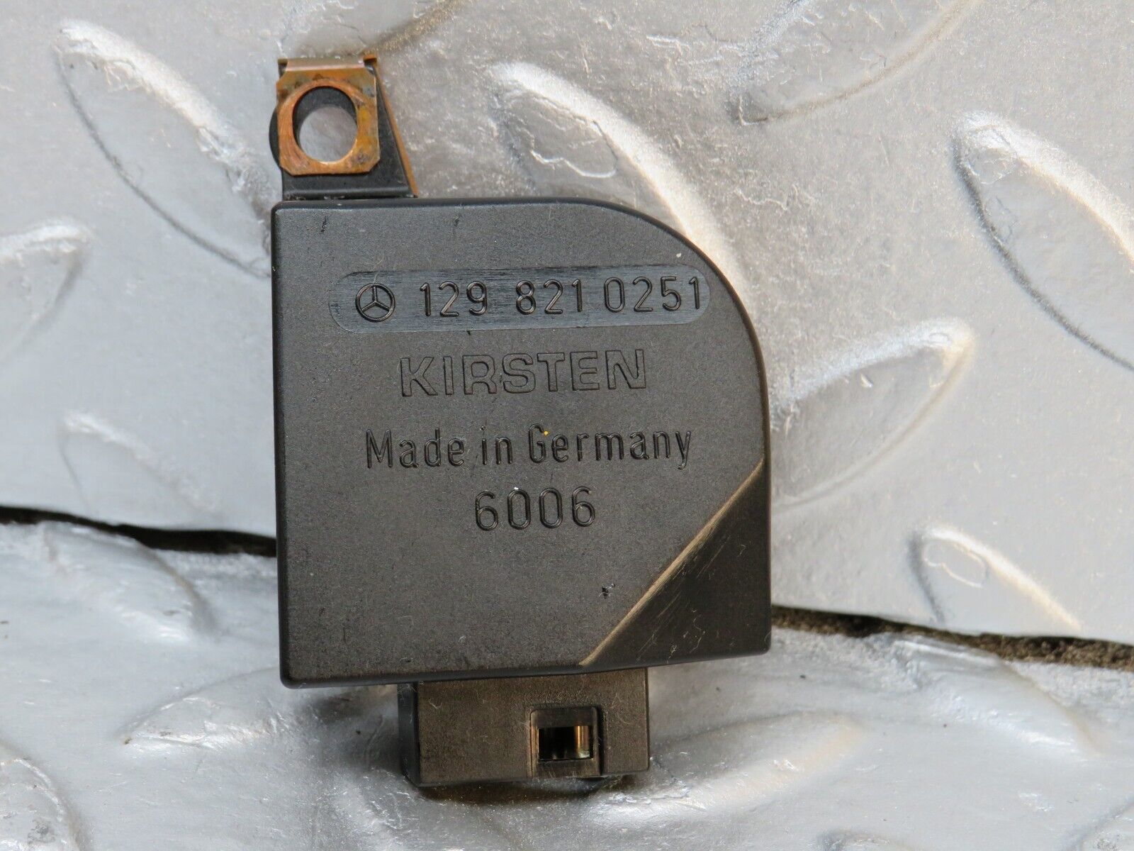 38253 Mercedes-Benz R129 280SL Coupe Right Seat Position Switch Sensor 1298210251