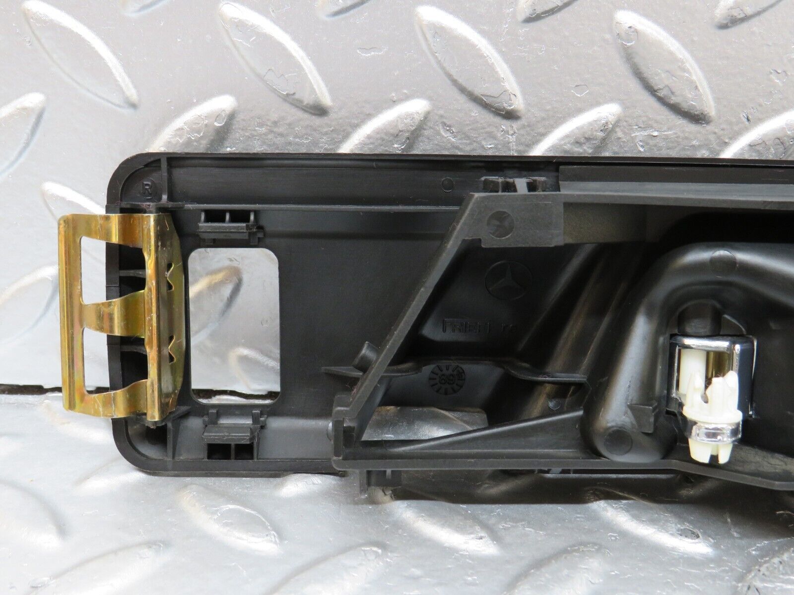 29349 Mercedes-Benz W124 230E Interior Door Handle Rear Right 1247600261