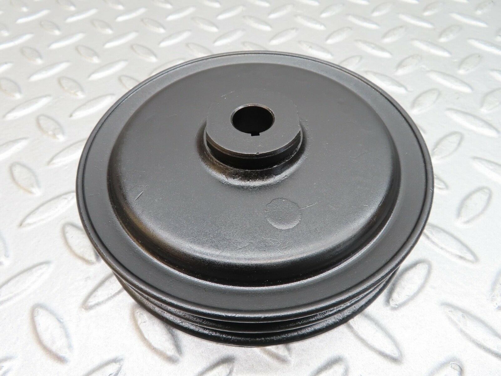 14432 Mercedes-Benz W116 350SE Power Steering Pump Pulley