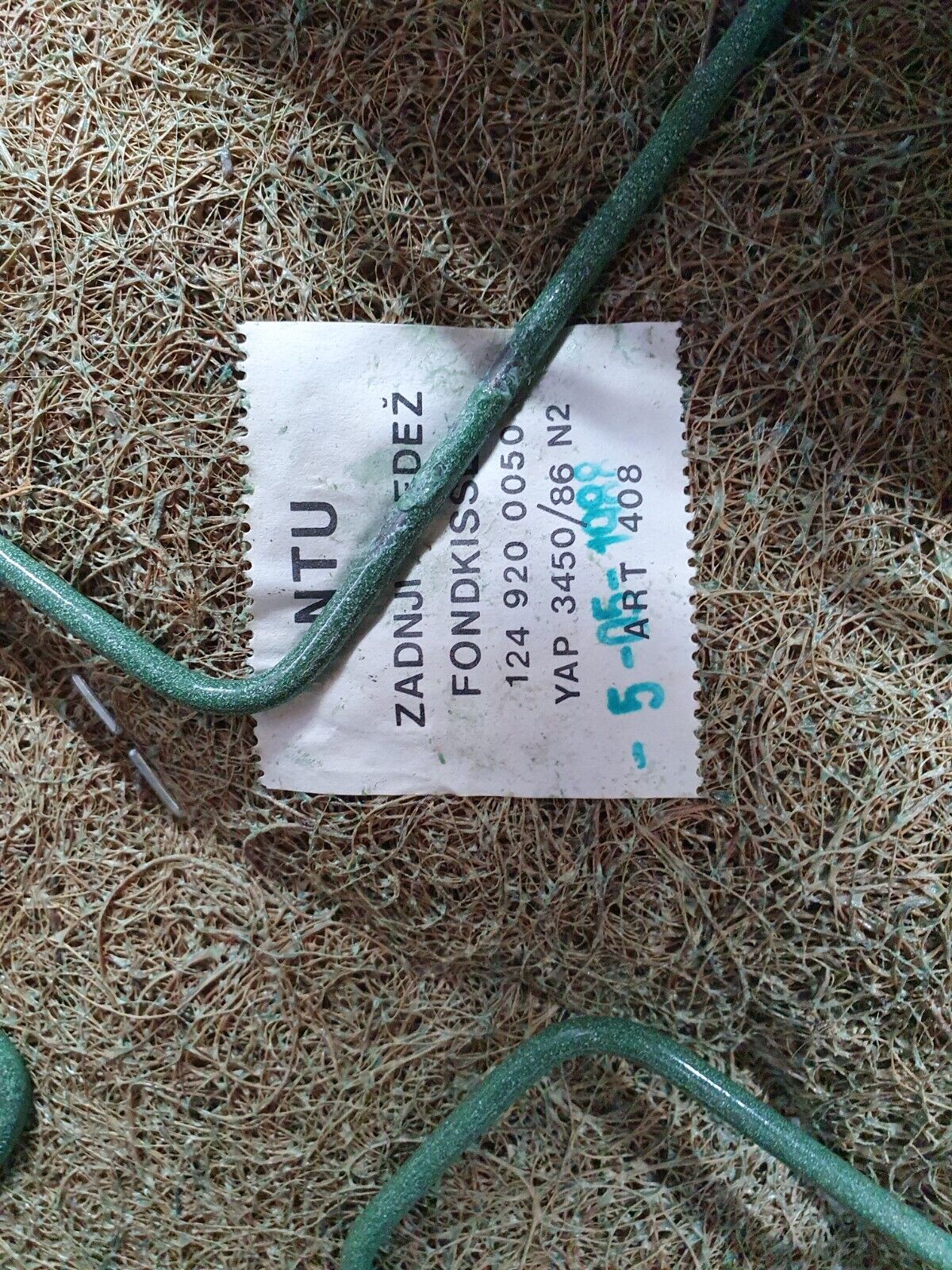 41373 Mercedes-Benz W124 200E Rear Seat Palomino 1249200016 1249200050