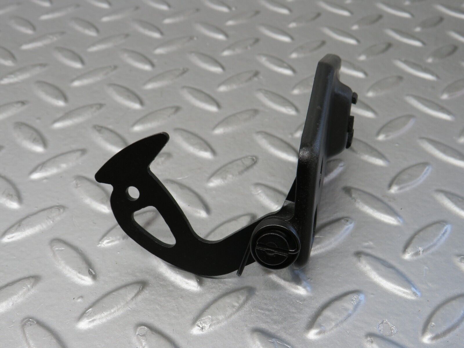 36801 Mercedes-Benz W201 190E 2.0L Bonnet Safety Latch 2018800560