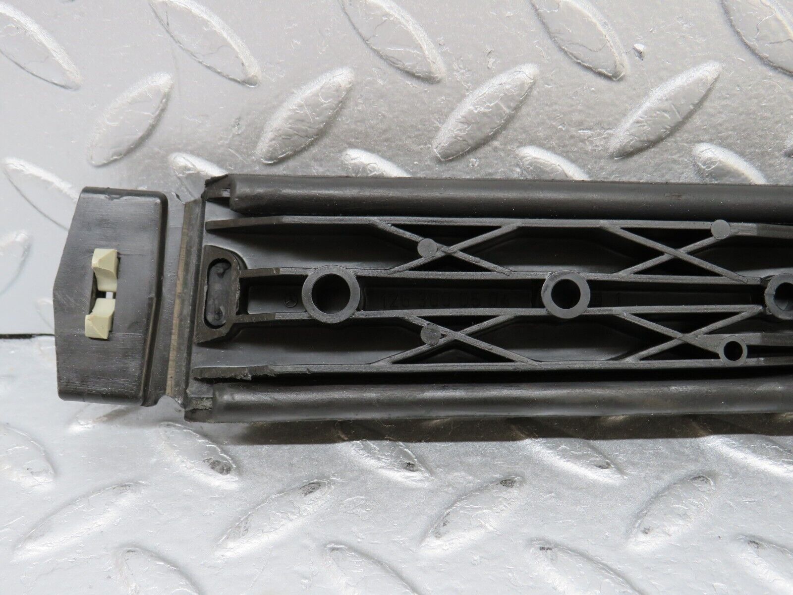 36568 Mercedes-Benz W201 190E 2.0L Accelerator Pedal & Rubber 1263000504 1233010082