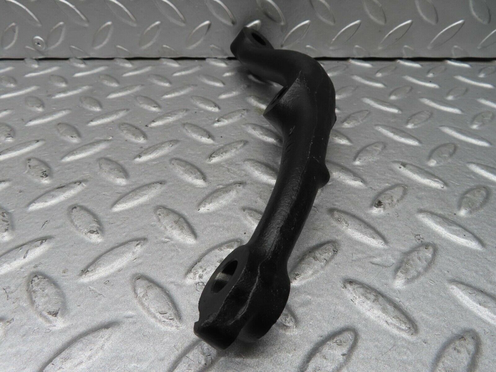 14464 Mercedes-Benz W116 350SE Front Axle Steering Arm Right