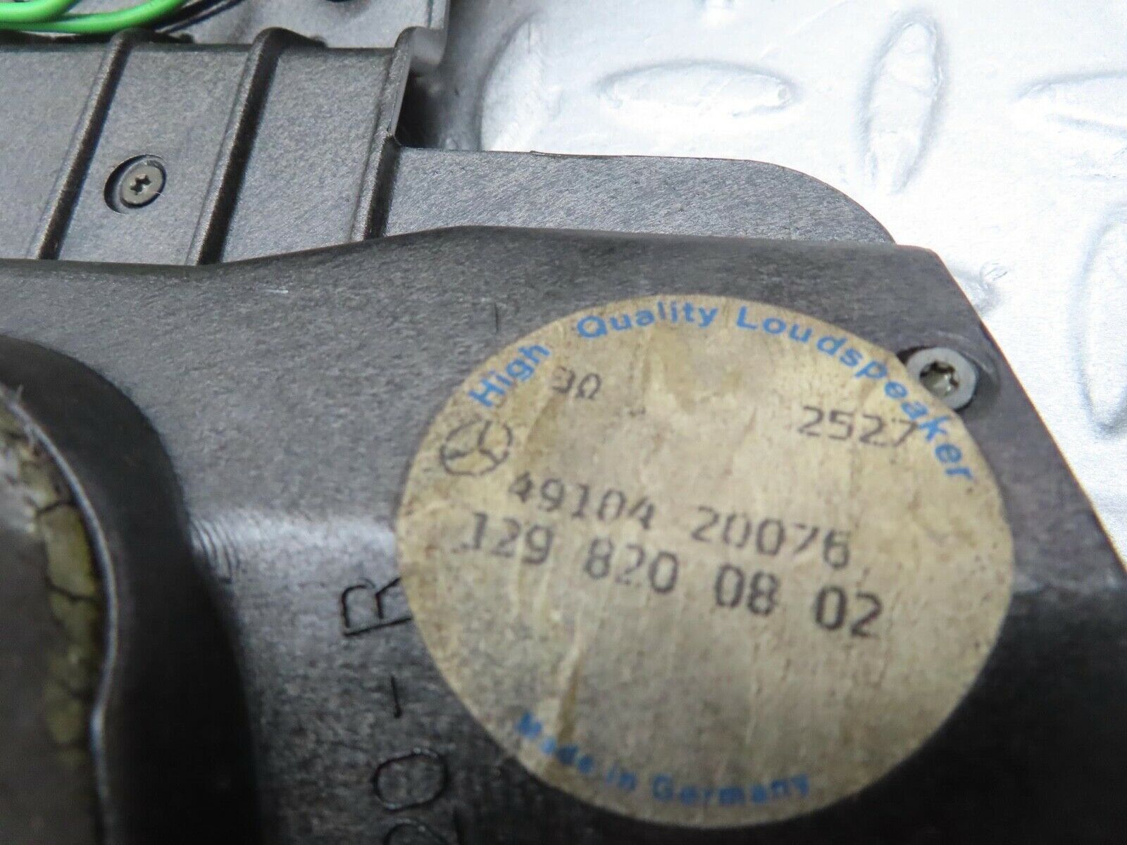 11967 Mercedes-Benz R129 300SL Coupe Right Door Speaker 1298200802
