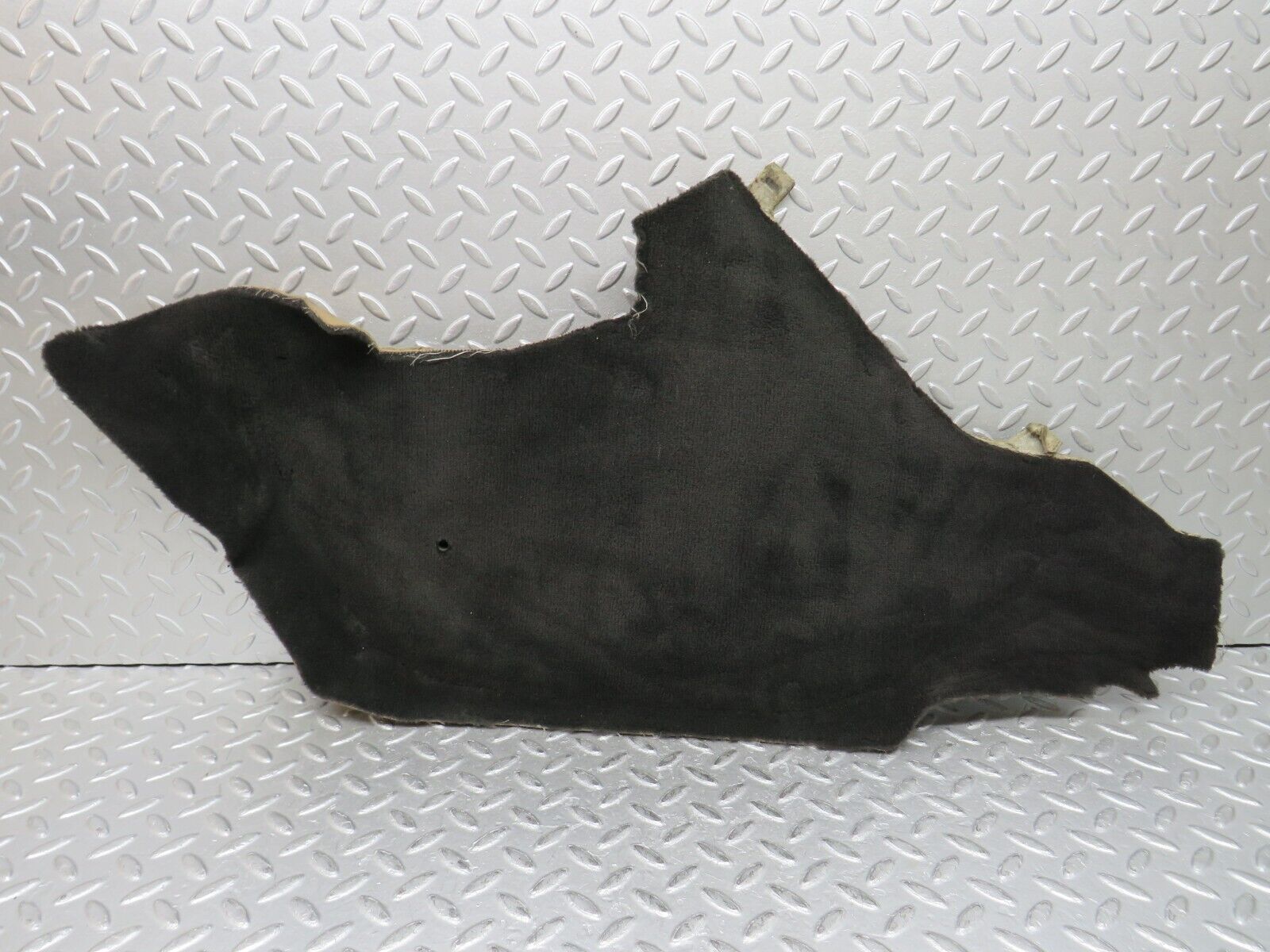 37936 Mercedes-Benz A124 320E Cabriolet Centre Console Carpet Left Side Black