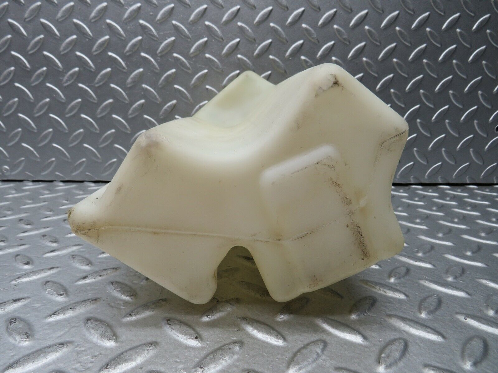 21903 Mercedes-Benz W123 Windscreen Washer Fluid Reservoir Tank 1238690720