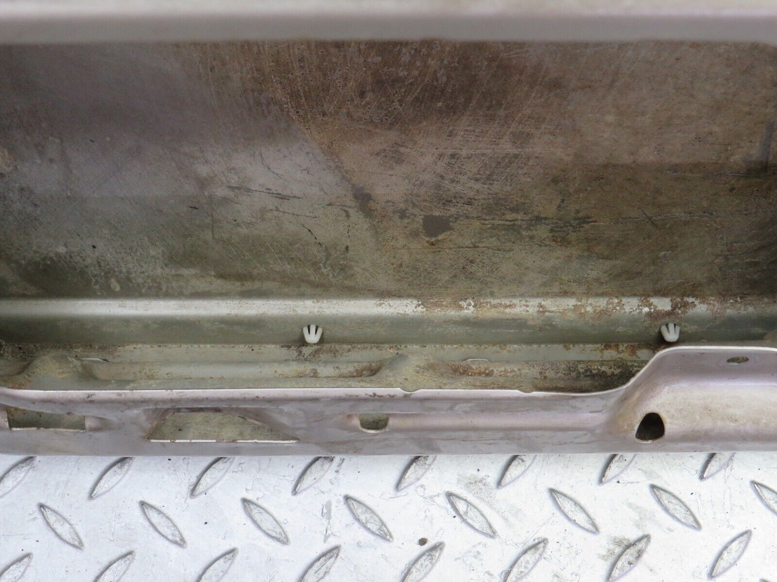 36767 Mercedes-Benz W201 190E 2.0L Rear Left Door