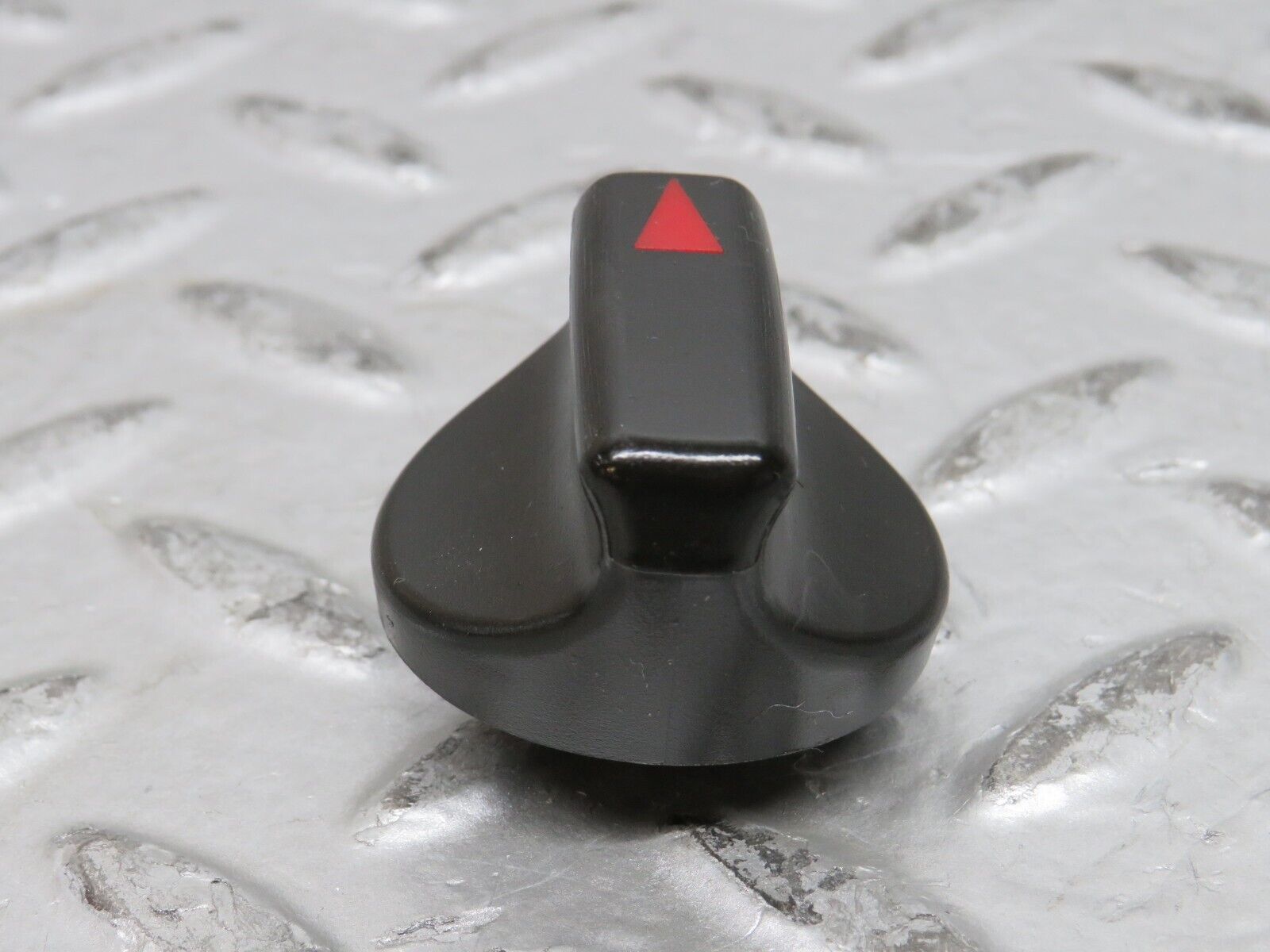 28304 Mercedes-Benz S123 240D Wagon Heater Control Knob Set