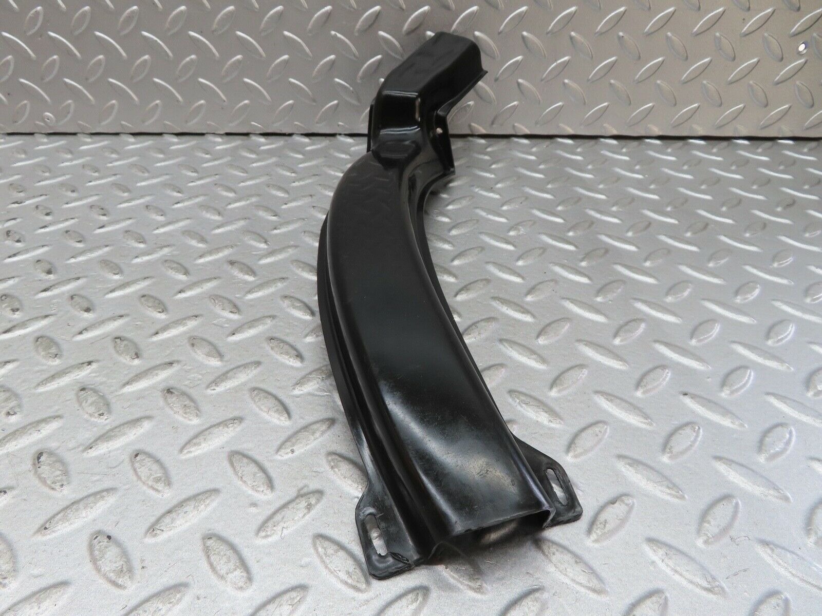 17663 Mercedes-Benz W116 450SEL Rear Left Cable Cover 1168210336